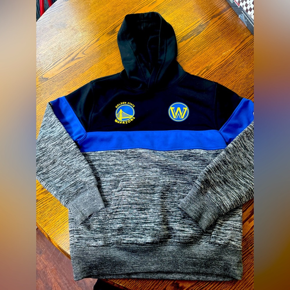 Golden State Warriors Basketball NBA hoodie BOYS size 10-12